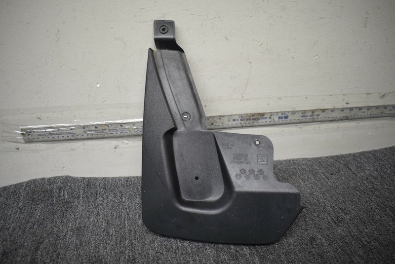 2015-2016 CHEVROLET TAHOE FRONT SPLASH GUARDS FACTORY OEM