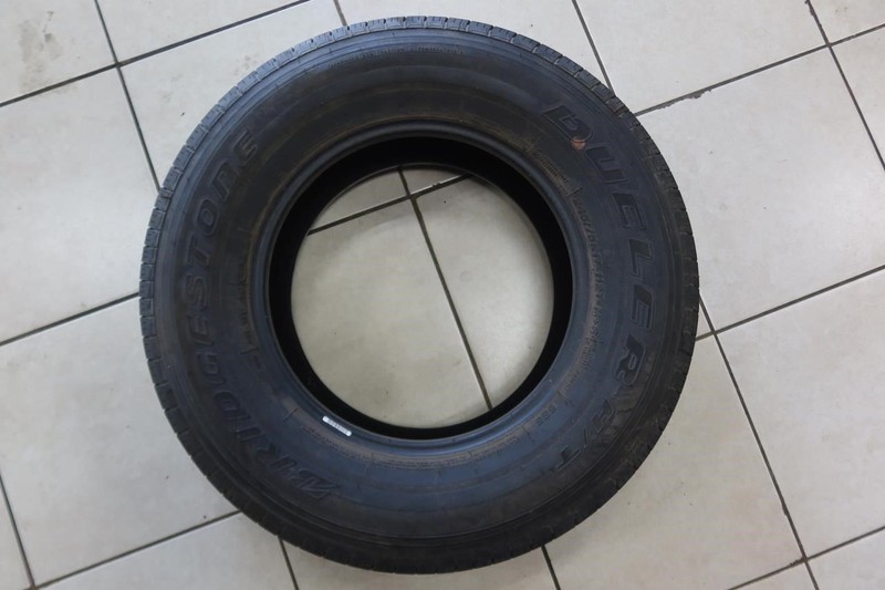 Bridgestone Dueler HT 245/75R17 Single Tire