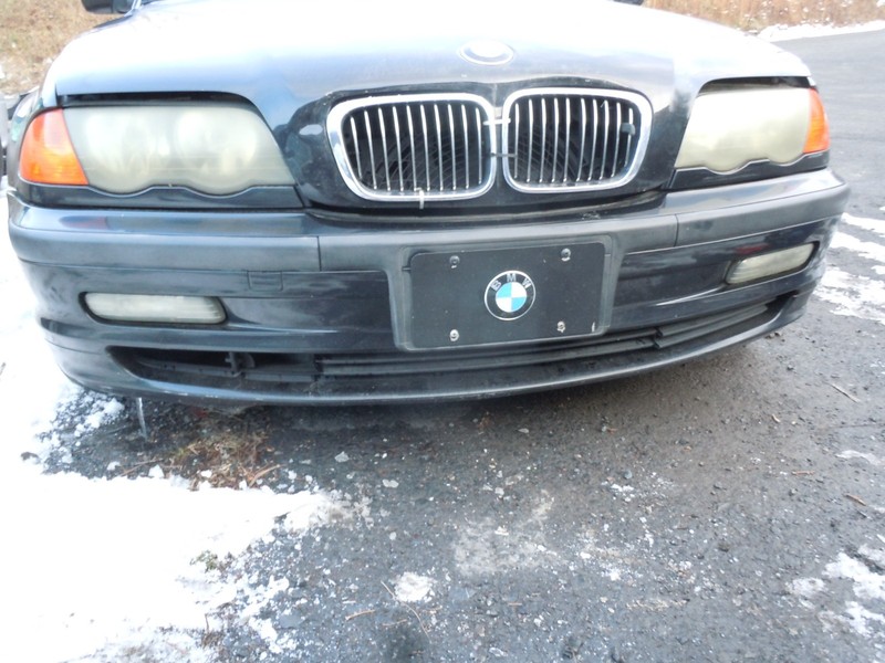 2001 01 BMW 325i Sdn Wgn Front Bumper Cover W/ Fogs OEM 668 W/O M-Tech