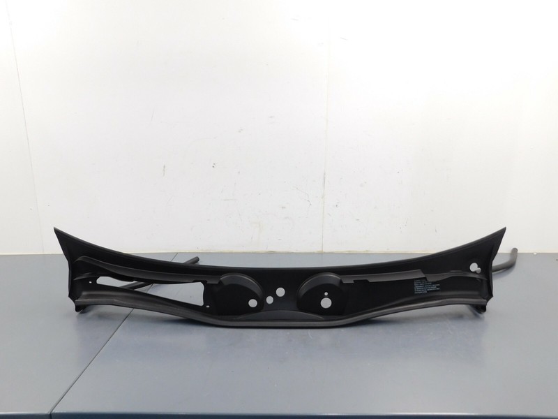 2014 12 - 18 Aston Martin V12 Vanquish Windshield Cowl / Leaf Screen #1697 L5