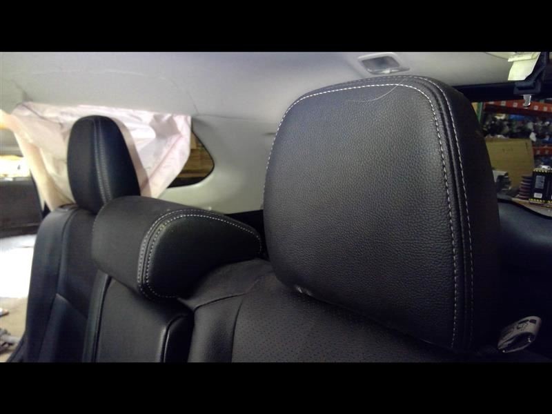 OUTLANDER 2017 3 Rear Headrests 1344582