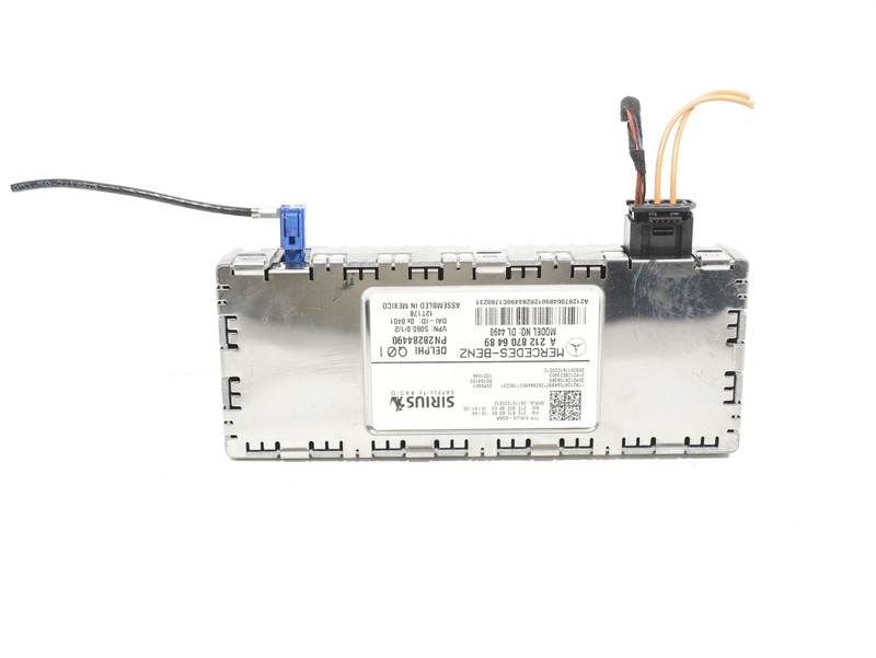 2012-2014 Mercedes C250 W204 Sirius XM Satellite Radio Receiver Module OEM