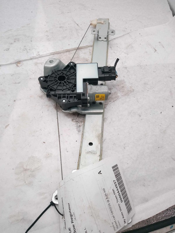 2023 Nissan Rogue Left Window Regulator Red OEM Used 7743219 16K Miles