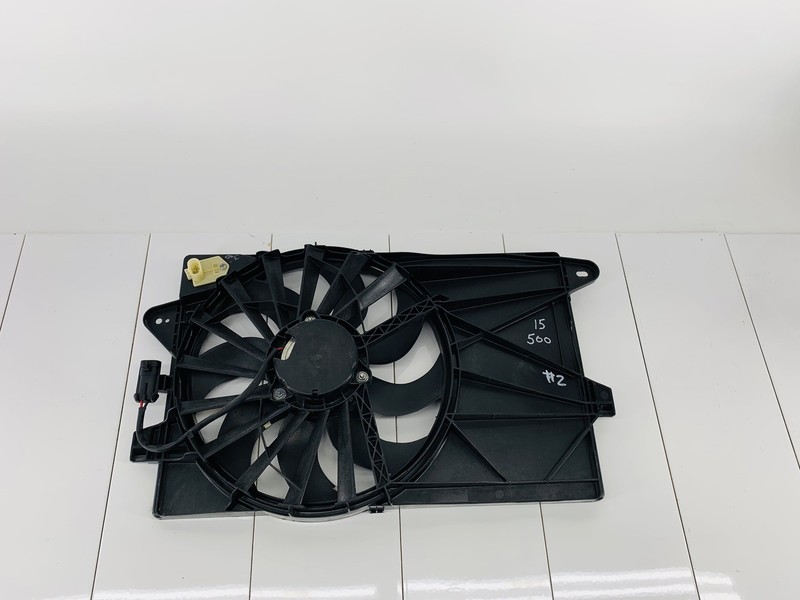 12-19 FIAT 500 1.4L L4 GAS ENGINE MOTOR RADIATOR COOLING FAN SHROUD OEM #2