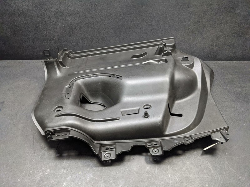 Right Quarter Lower Trim Panel 2018 Jeep Renegade 2015 2016 - 2020