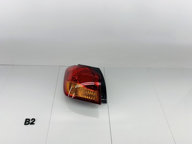 11-19 MITSUBISHI OUTLANDER SPORT REAR LEFT SIDE OUTER TAIL LIGHT BRAKE LAMP OEM