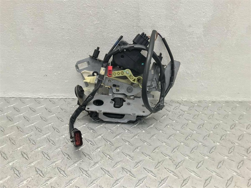 2007 CHRYSLER TOWN AND COUNTRY DRIVER REAR POWER LOCK ACTUATOR OEM
