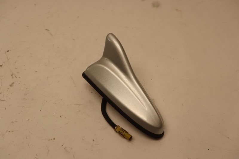 2015-2017 HYUNDAI SONATA ROOF MOUNTED SHARK FIN ANTENNA OEM