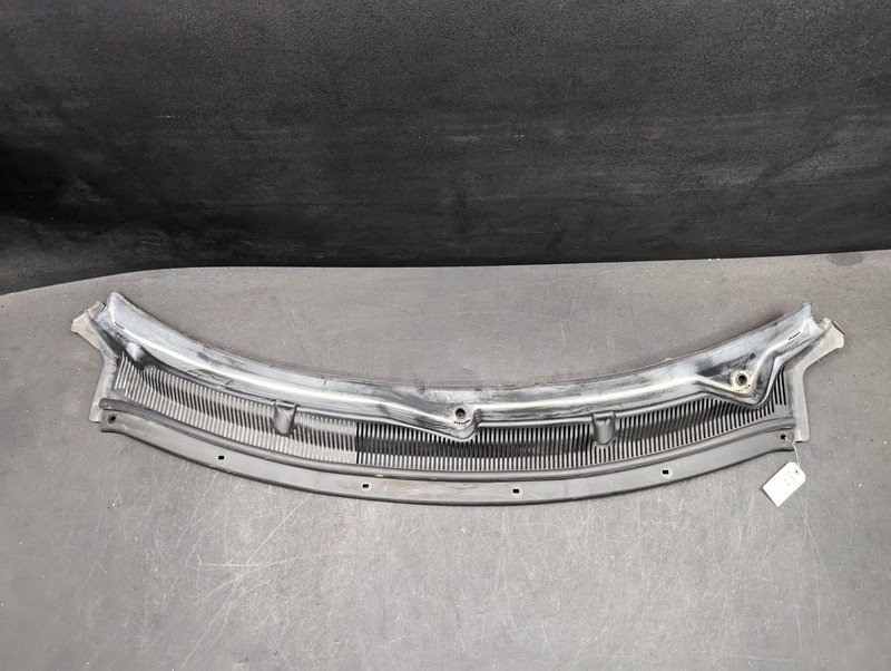 Cowl Vent Panel 2018 Ford Explorer BB53-7802222-AK 2013 2014 2015 2016 - 2019 X