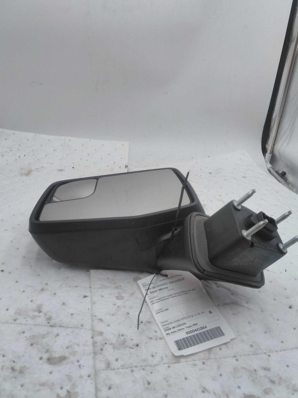 Used Left Door Mirror fits: 2020 Chevrolet Silverado 1500 pickup new style mirro