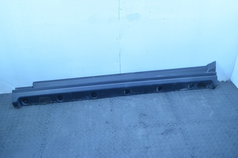 03-05 RANGE ROVER LEFT DRIVER SIDE SKIRT ROCKER PANEL OEM
