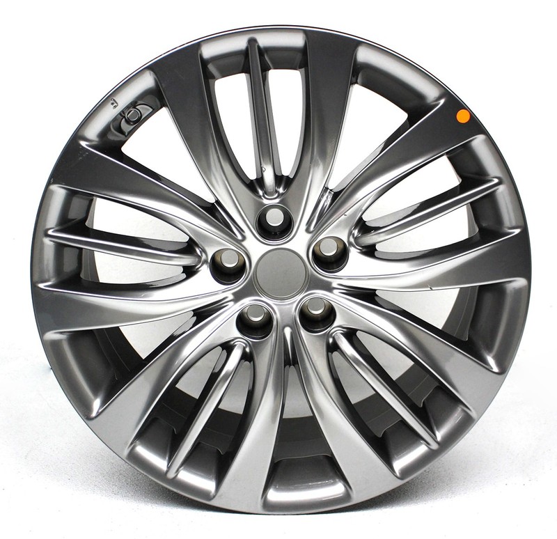 OEM 15 Inch Wheel For Hyundai Ioniq 52910-G2120 Nicks Marks