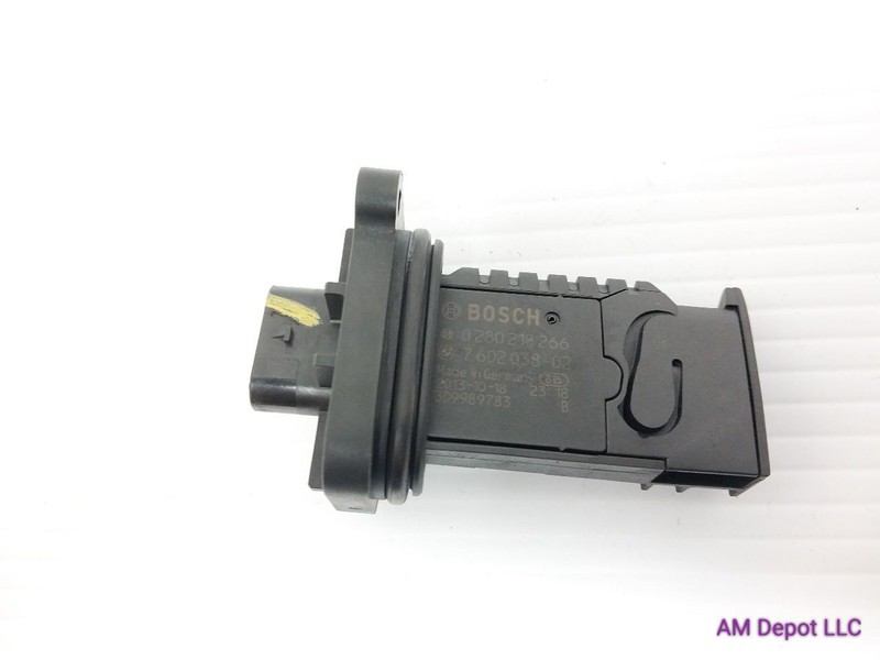 2014 BMW 320i 328i 2.0 N20 N26 F30 F31 MAF Mass Air Flow Sensor 13627602038