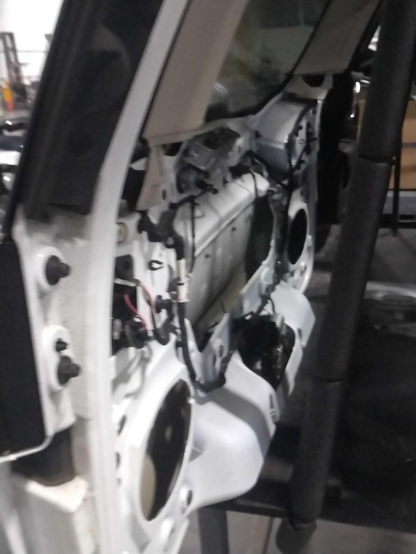 Used Deck Lid fits: 2017 Chrysler Pacifica camera manual liftgate privacy tint g