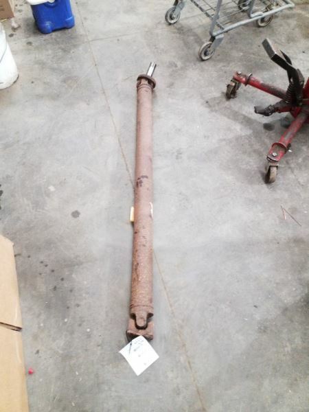 Rear Drive Shaft 114.7" Wb Steel Fits 03-11 CROWN VICTORIA 250155