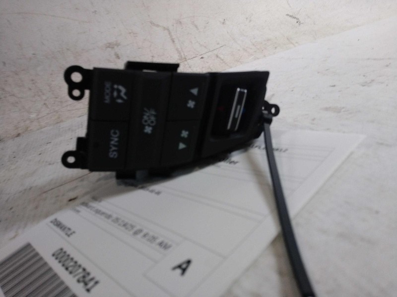 2013-2015 Honda Crosstour A/C Selector Switch Grey 602975 Used Parts