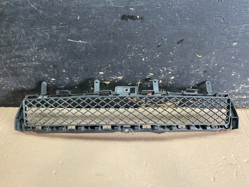 2012 to 2015 Jaguar XF Sport Front Bumper Lower Grill Grille AA1926