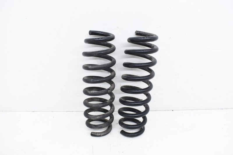 2007 BMW 328i E92 Rear Left Right Shock Absorber Coil Springs Set OEM KW79