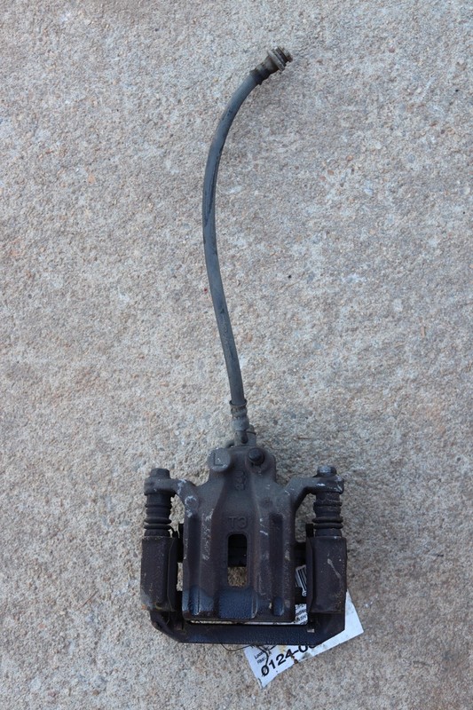 2006-2012 NISSAN PATHFINDER REAR LEFT SIDE BRAKE CALIPER W/ HOSE OEM