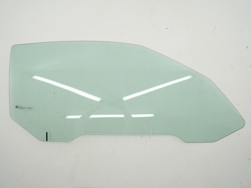 2005-2013 Chevy Corvette C6 Coupe Passenger Door Glass Window Right Side RH OEM
