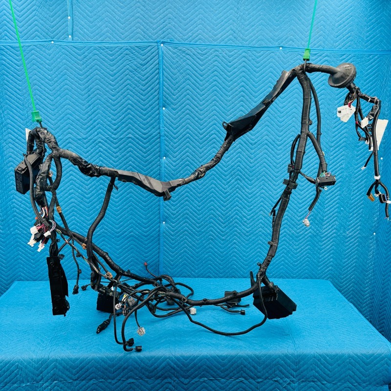 2011–2012 Infiniti M56 Under HoodWiring Harness OEM 240121MA6D 127K