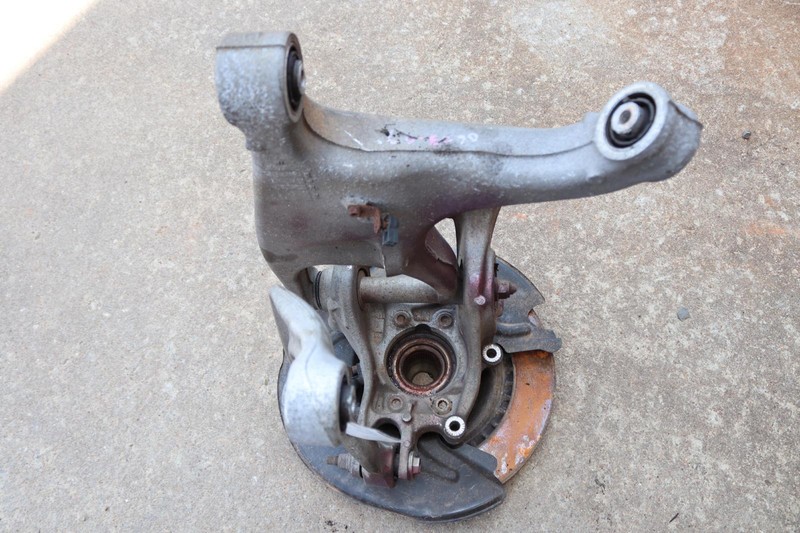 2013-2017 AUDI S6 AWD REAR RIGHT SPINDLE KNUCKLE WHEEL HUB W/ CONTROL ARM OEM
