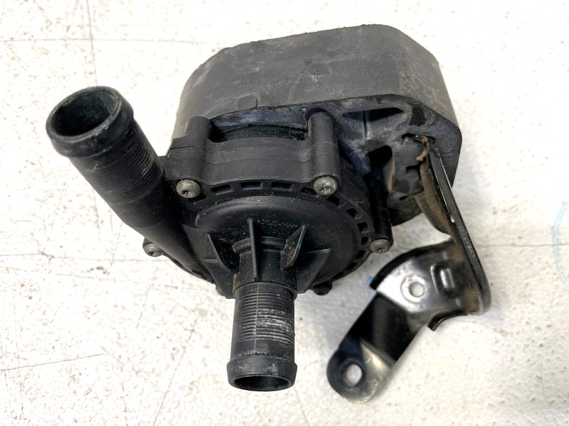 2012-2016 Tesla Model S Battery Cooling Auxiliary Water Pump W/Bracket OEM BTP1