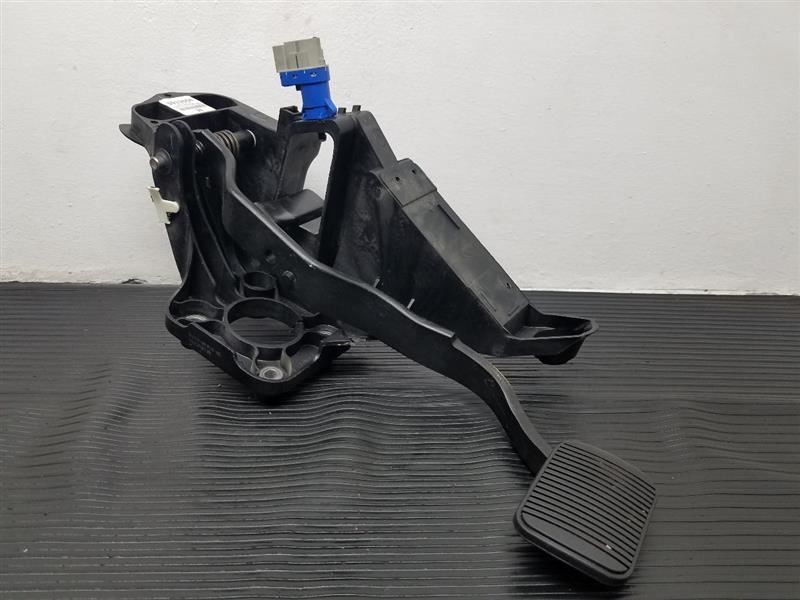 11-19 Ford Explorer Brake Stop Pedal W/ Bracket OEM BB5Z-2C434-B