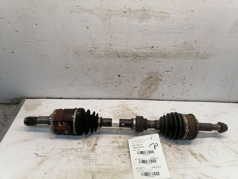 Driver Axle Shaft Front Axle Gasoline 4 Cylinder 4WD Fits 06-12 RAV4 1693493