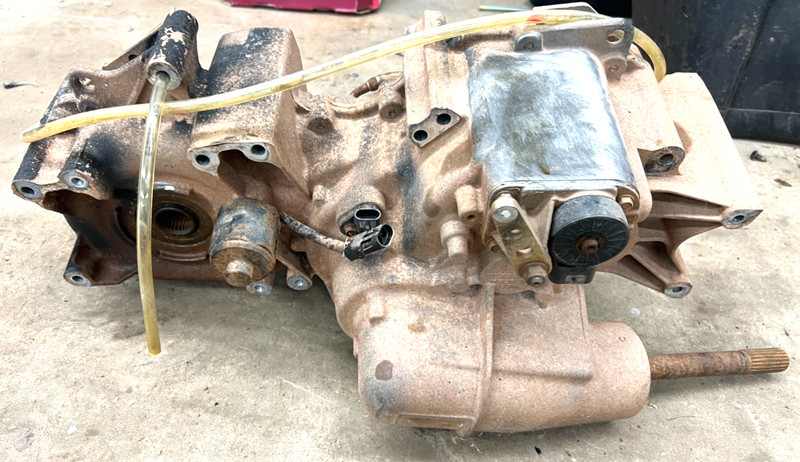 2006 Polaris Sportsman 500 X2 EFI Transmission Complete Gearcase Assembly