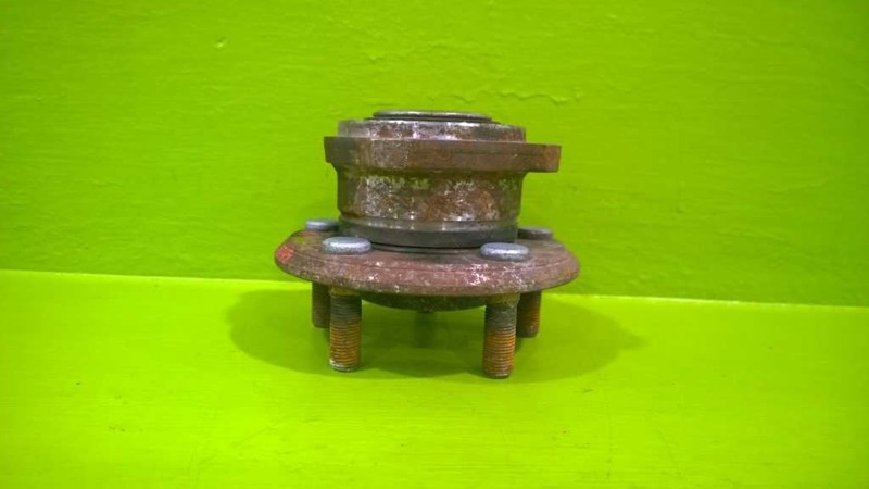 09 10 11 12 13 14 CHRYSLER 300 REAR WHEEL HUB OEM 2682-55