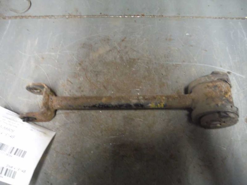 94 95 96 97 98 99 00 01 02 03 GALANT LOWER CONTROL ARM RE TRAILING ARMS 108094