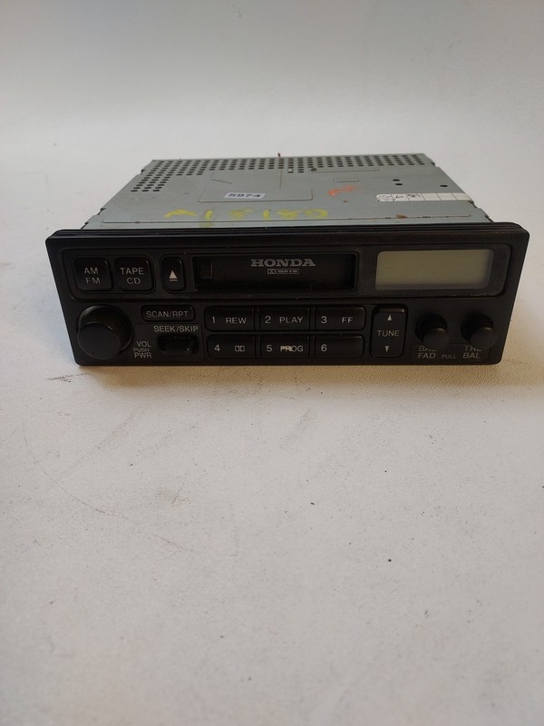 1998-2002 Honda Accord Radio Receiver Cassette Player 39100-S84-A020-M1 OEM