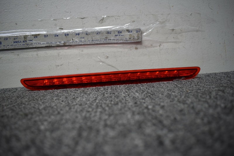 2008-2011 BMW 335I THIRD TAIL LIGHT FACTORY OEM