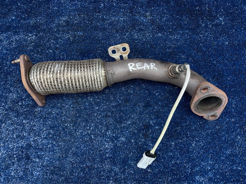 2017-2019 Cadillac XT5 Rear exhaust pipe with sensor OEM
