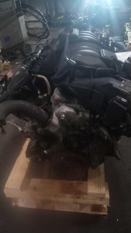 2015 Jeep Grand Cherokee 6.4L Engine Complete Assembly - Used, 130k Miles