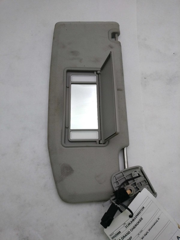 2022 Jeep Grand Cherokee White Used Sun Visor OEM Part #257518 62k Miles
