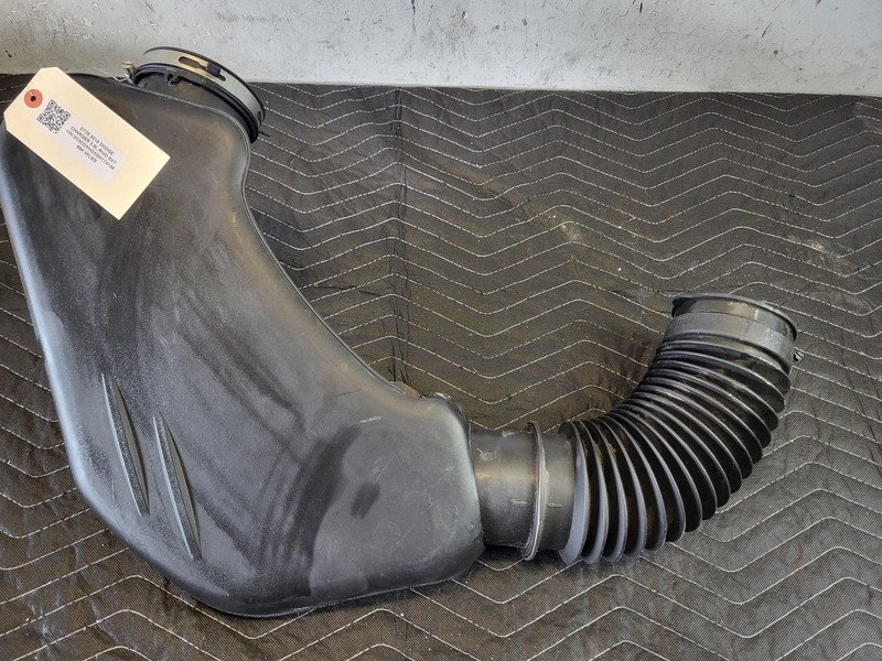 Used Oem Dodge Engine Air Cleaner Intake Hose Pipe Duct 2011-2019 Charger 3.6L