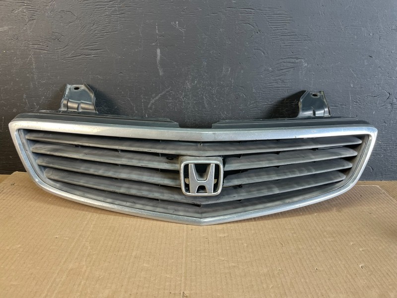 1999 2000 2001 Honda OdysseyFront Upper Chrome Grille Grill AC2051 DG
