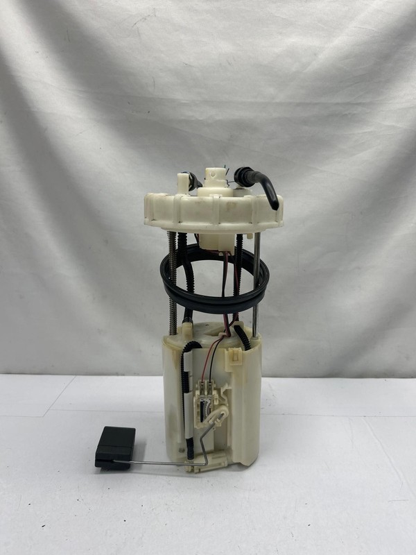 2020 to 2023 Dodge Charger fuel pump assembly 3.6L