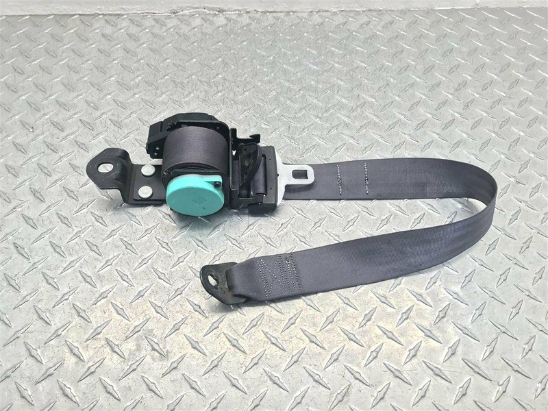2000 DODGE DURANGO PASSENGER 2ND ROW RETRACTOR OEM 5GW901AZAA