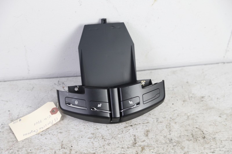 11-17 Porsche Cayenne 958 Rear Seat Heat Lock Switch Control Panel 7P5927325R