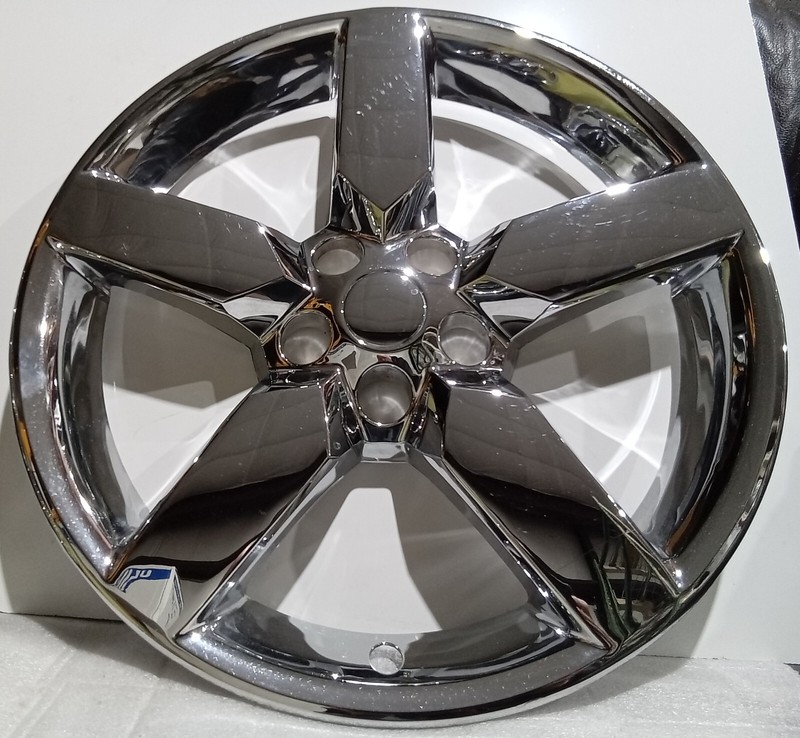 2010-2015 Chevrolet Camaro 19" Chrome Wheel Skin IMP339X