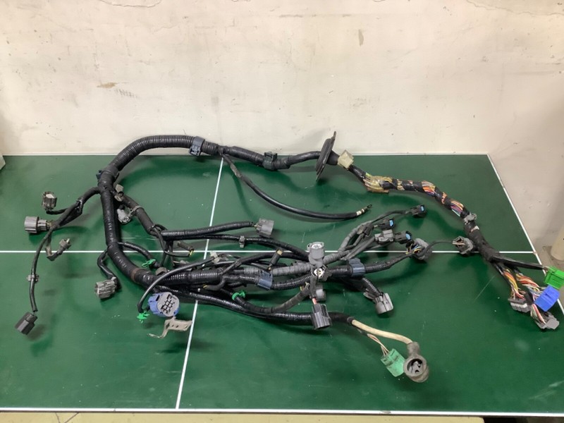 97-98 Honda CR-V 2.0L AT 4WD Wire Harness Engine Wiring Loom Cables OEM