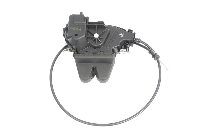 2008-2014 MERCEDES BENZ C300 4MATIC W204 TRUNK LOCK ACTUATOR WITH CABLE OEM