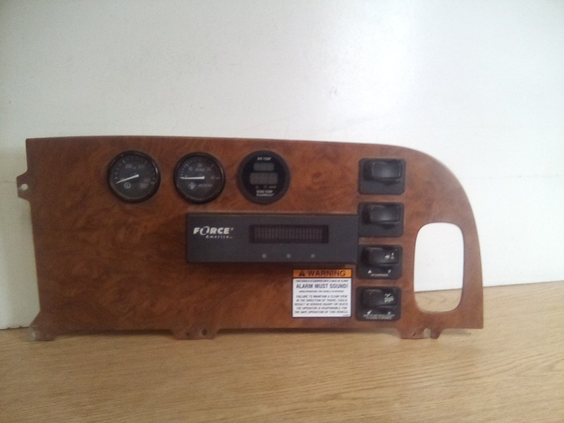 Peterbilt 379 Dash Panel S64-6024-200 W/Force America 9863A001