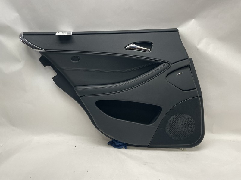 2006-2011 MERCEDES CLS500 CLS550 CLS55 CLS63 REAR LH DRIVER DOOR TRIM PANEL