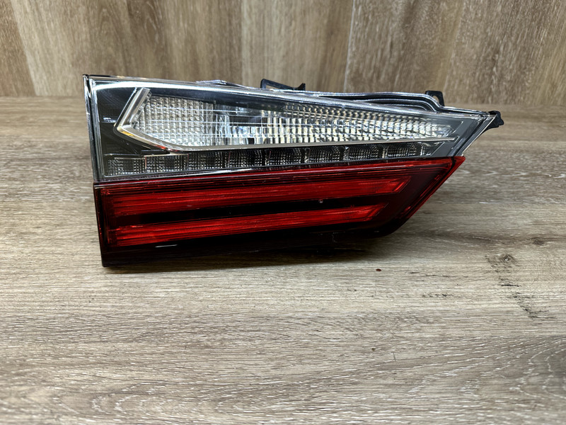 2019-2023 LEXUS ES350 ES300H RH PASSENGER INNER TAIL LIGHT TRUNK LID OEM