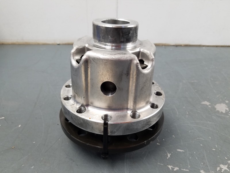 Lamborghini Aventador OEM Rear Differential Carrier #7625 B5