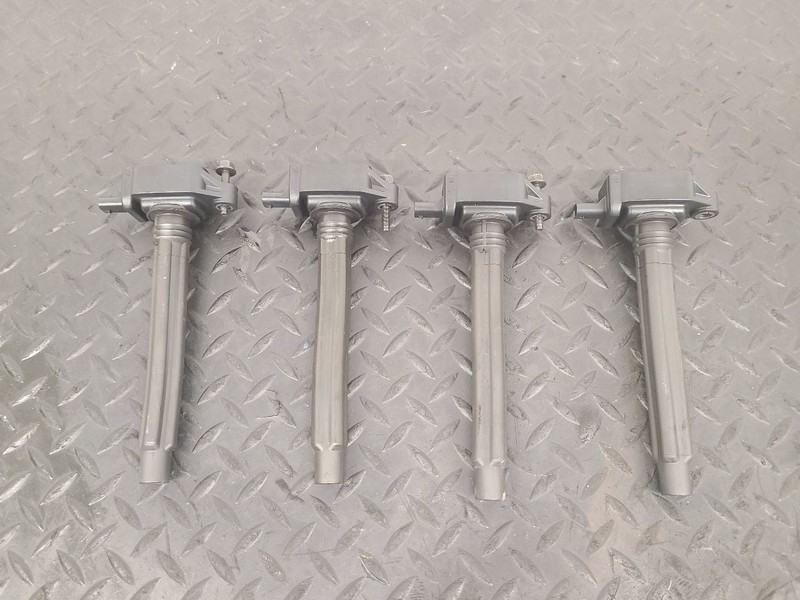 10-17 Chevrolet Equinox 2.4L Ignitor Coils Set Of 4 OEM 12578224